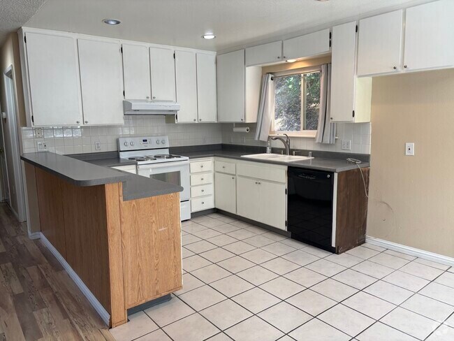Building Photo - 2930 Weswin Ct Rental
