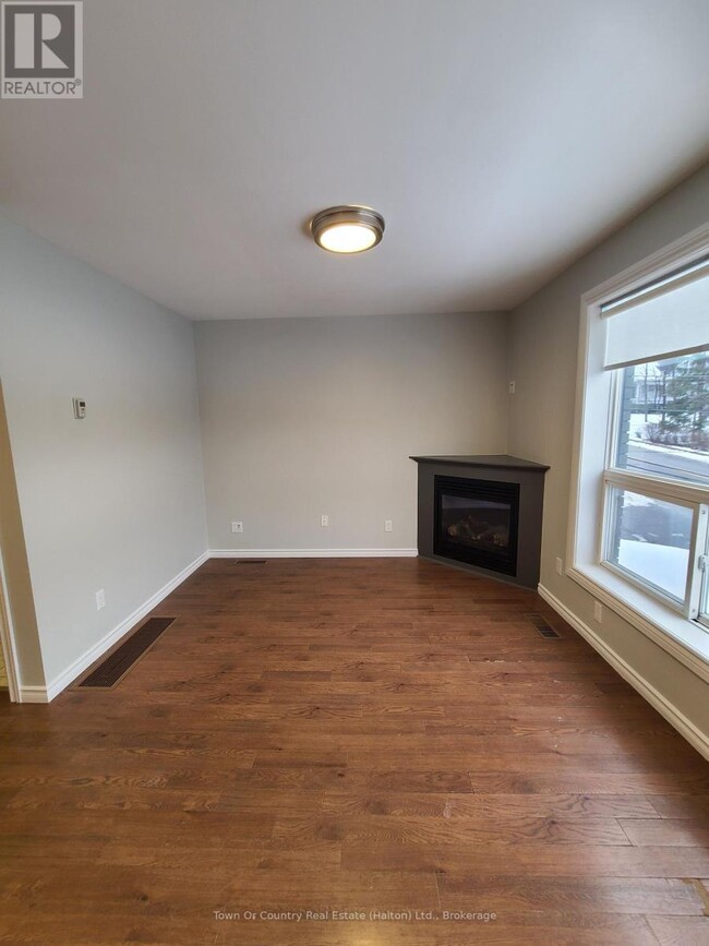 Photo - 158 Mill St Unit 101