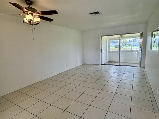 2895 Crosley Dr W Unidad C