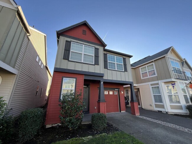 Photo - Charming 3-Bed, 3-Bath Home with Bright Ki...