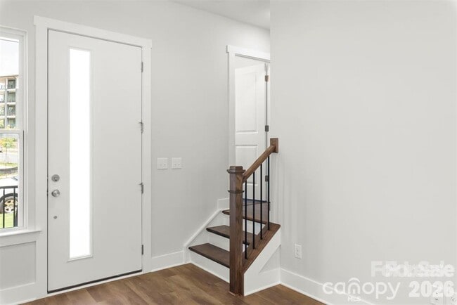 Photo - 417 Prine Pl