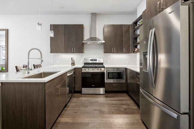 Photo - 1898 S Bannock St Unidad 103