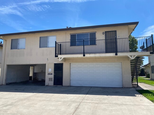 Building Photo - 2939 Monte Diablo Ave Unit #4