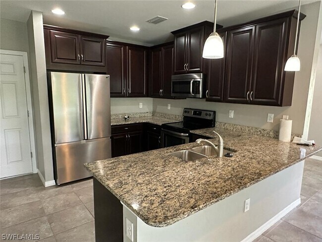 Photo - 3892 Tilbor Circle