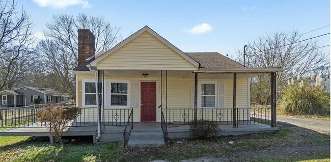 Building Photo - 1605 Collinston Dr