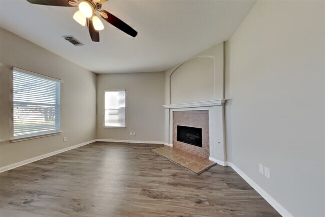 Photo - 2831 Wild Oak Park Dr