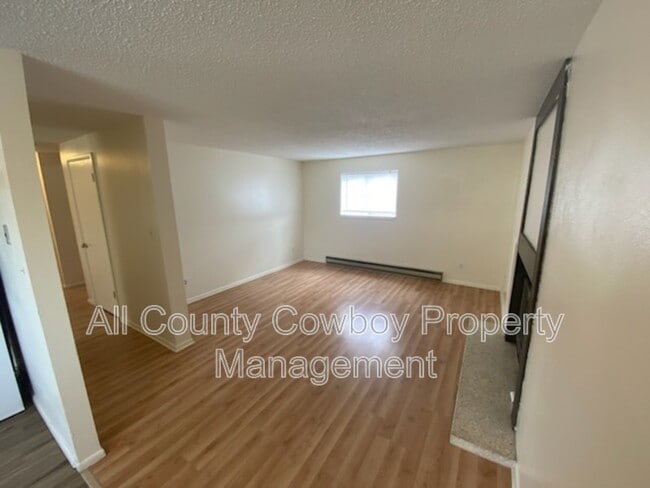 Photo - 704 Ferris Ct Unidad Apt. 3