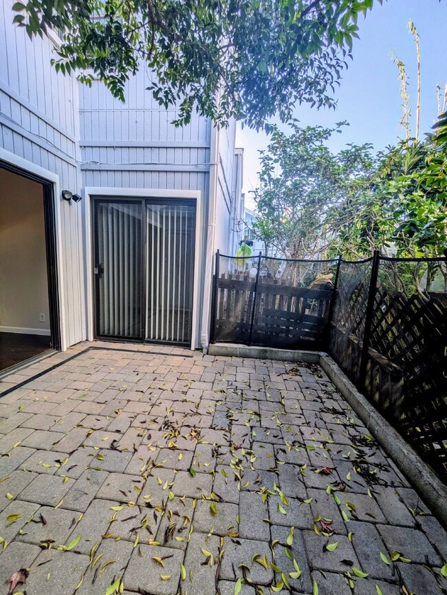 Photo - TOWNHOME WITH BONUS LOFT, IN-UNIT LAUNDRY, WATER AND GARBAGE INCLUDED Unit #25