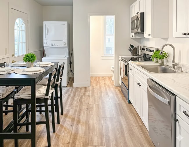 Photo - 19 N 11th St