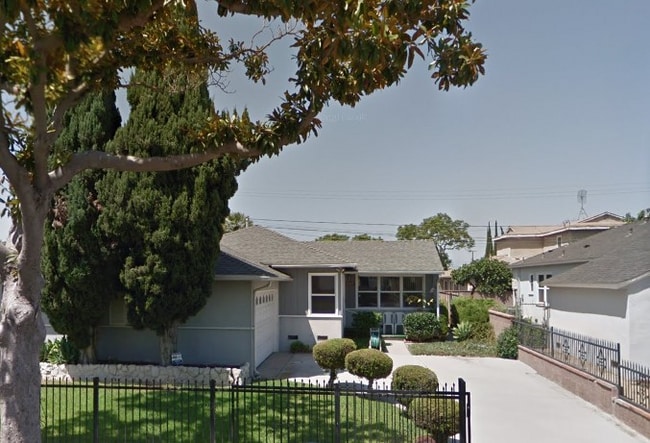 Building Photo - 11619 Wilkie Ave Rental