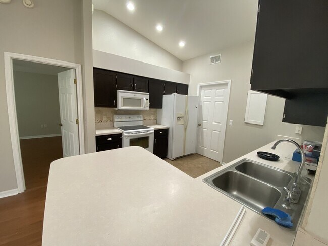 Photo - South Lakeland Home!