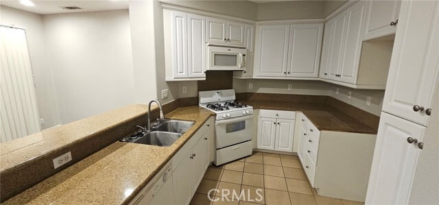 Photo - 15549 Jasmine Pl