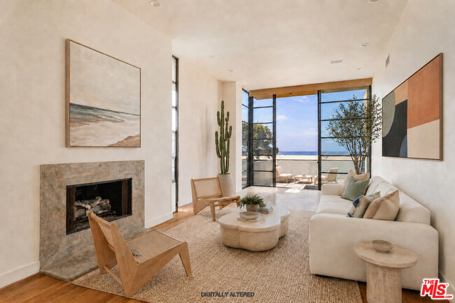 115 Ocean Front Walk