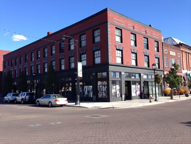 Foto principal - The Senator Apartments