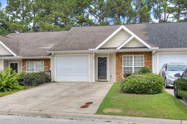 Photo - 275 Caldwell Cir