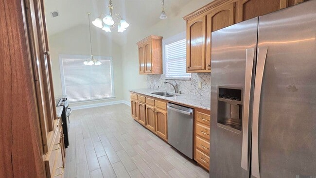 Photo - 282 Allan Dr