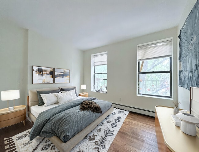 285 15th St Unit 3C