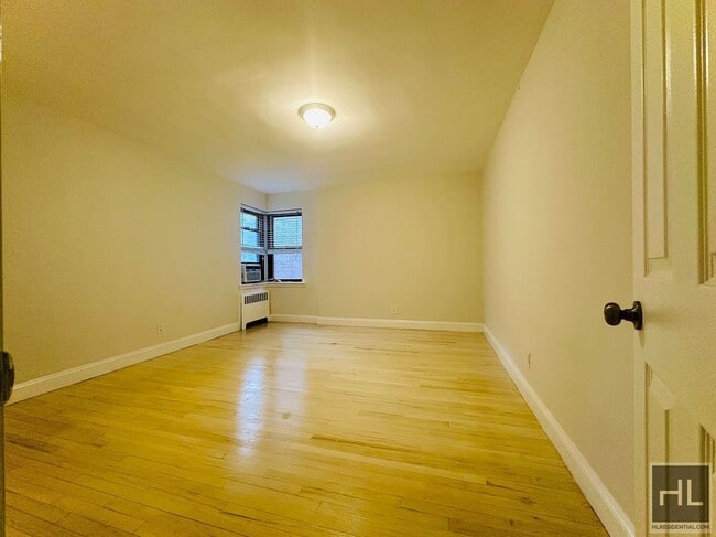 Photo - William Street