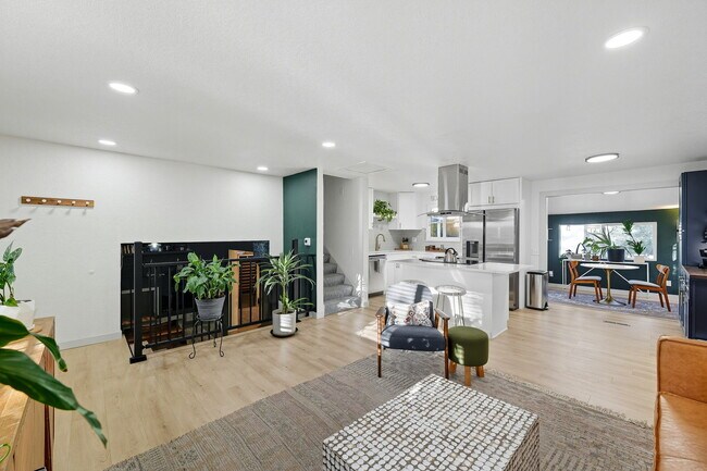 Photo - 312 S Hudson St