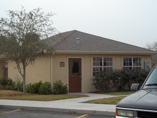Photo - 10702 I-37 Unit #10702