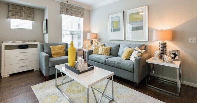 Photo - One Month Free on Houston 1-Beds! Unidad ODF1