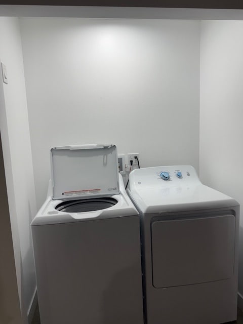 Photo - 983 Cottonwood Ct