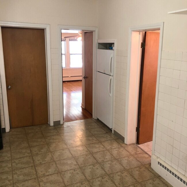 Photo - 333 Circle Ave