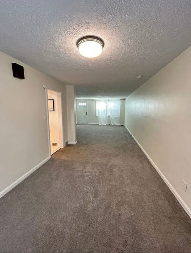 Photo - 4056 Northfield Rd