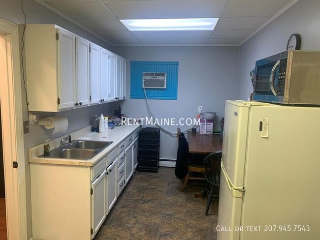 Photo - 109 State St Unidad 6-6