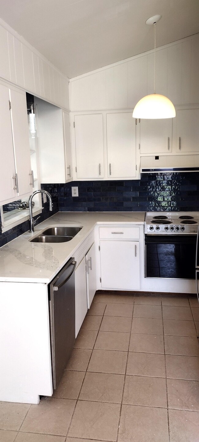 Photo - 3219 Connecticut Ave