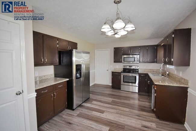 Photo - 7403 Greenway Dr