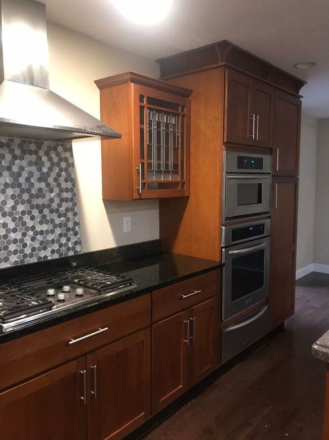 Photo - Absolutely Stunning Single Family in Bloomfield!