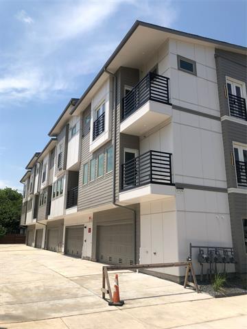 Photo - 2729 Weisenberger St Townhome