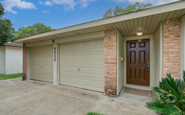 Photo - 6030 Willowbend Blvd