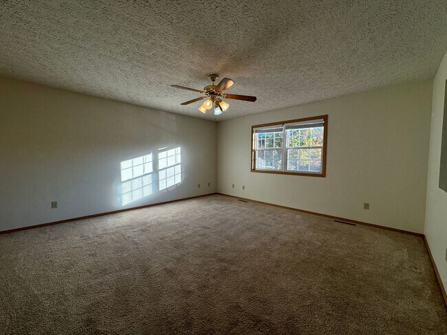 Photo - Charming 3-Bed, 2-Bath Home Just Minutes from Fort Leonard Wood!