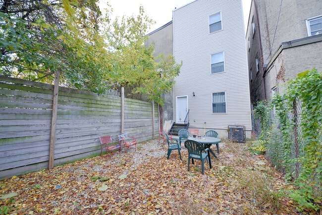 Photo - 1845 N 17th St Unit C - C-2-College Student Housing