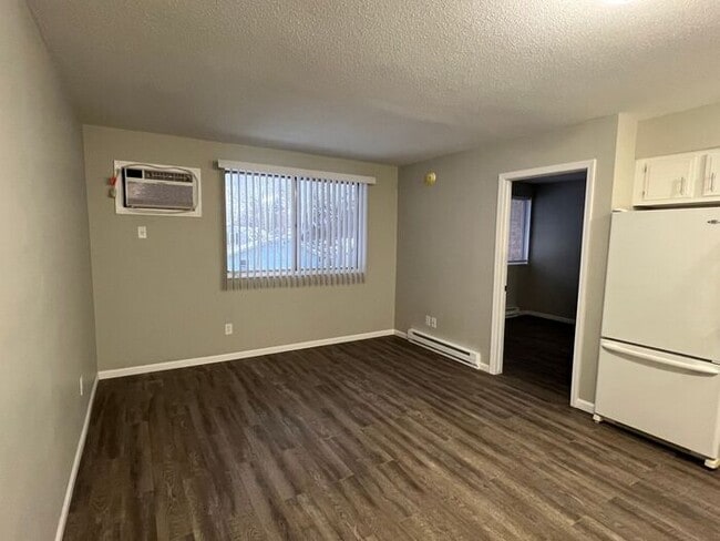 Photo - 2nd floor 1 bedroom apartment in Niles