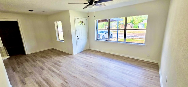 Photo - 4601 W 43rd St