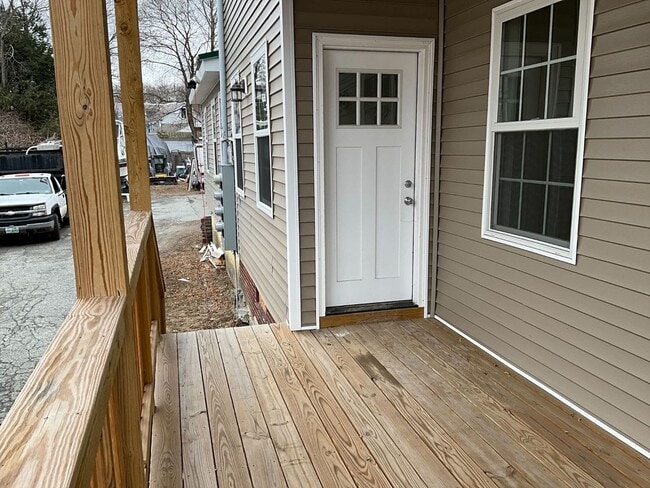 Photo - 90 Elm St Unit 1