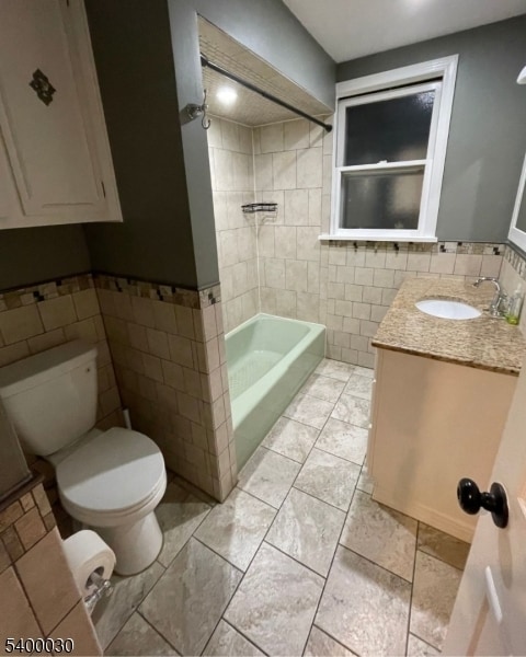 Photo - 169 Walnut St