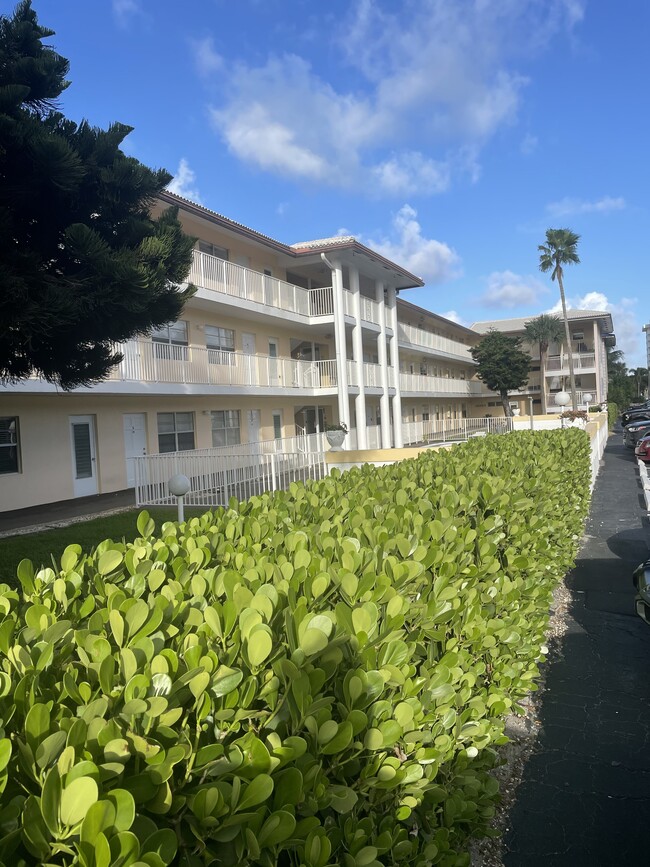 Photo - Meridian Apartments