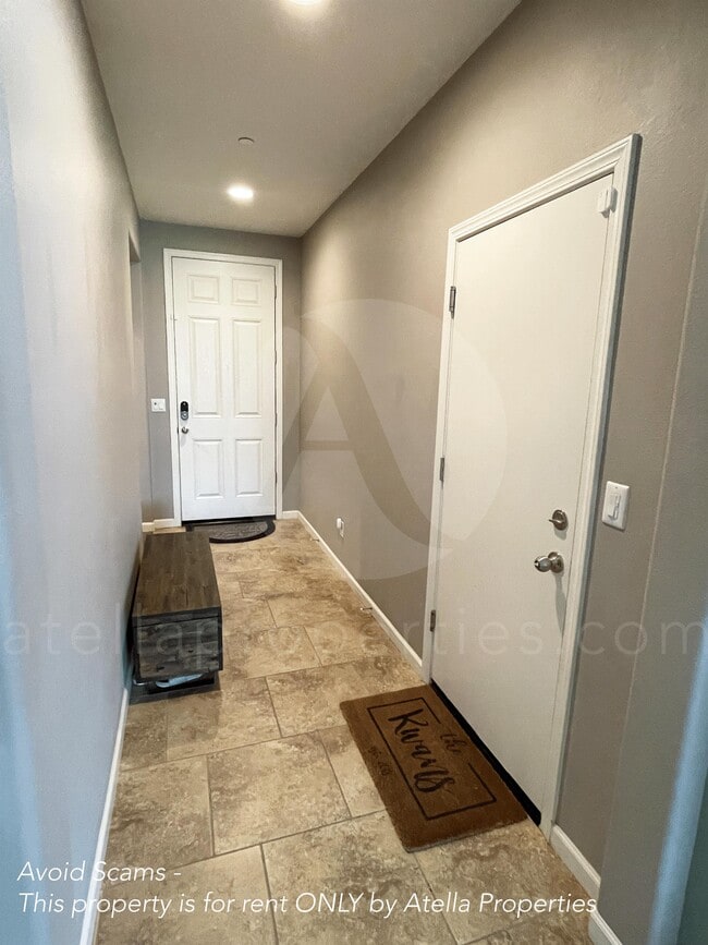 Photo - 619 Portola St