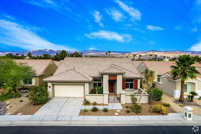 Building Photo - 78462 Palm Tree Ave Rental