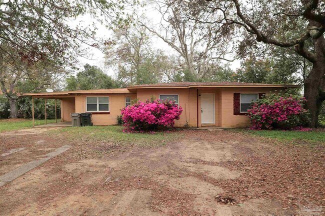 Photo - 527 Frisco Rd