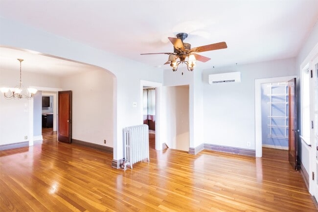 Photo - 4989 Tholozan Ave Unit 2nd Floor