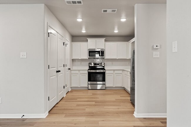 Photo - 3138 Wasilla Dr