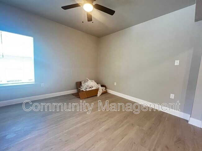 Photo - 637 Iberville St