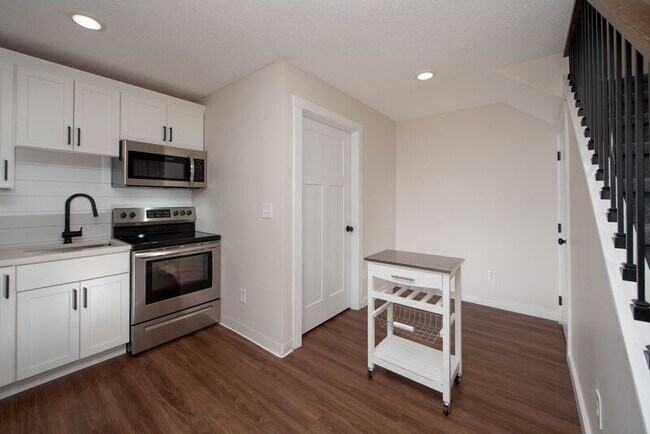 Photo - 10 C Kirby Rd