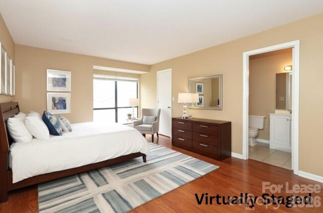 Photo - 11086 Harrowfield Rd