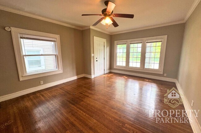 Photo - 5234 N College Ave